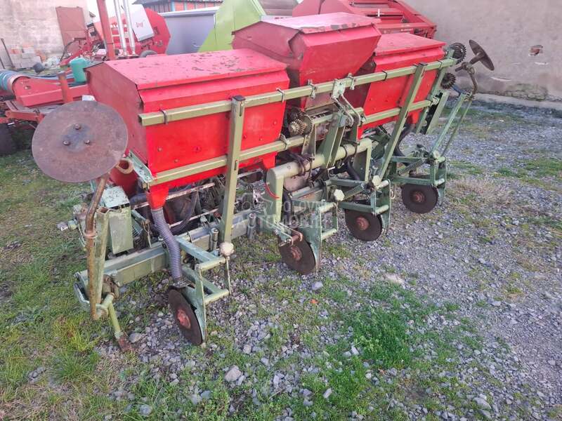 Nodet Pneumassem Siroka creva,