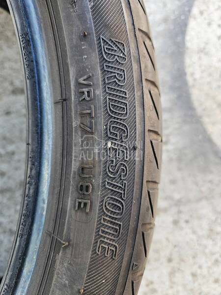 Bridgestone 225/40 R18 Letnja