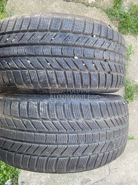 Continental 225/40 R18 Zimska