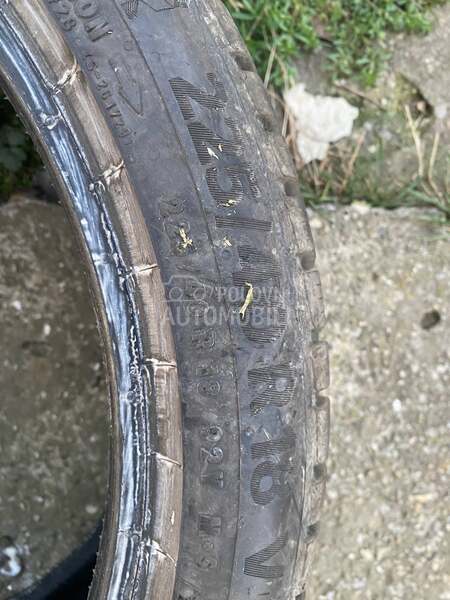 Continental 225/40 R18 Zimska