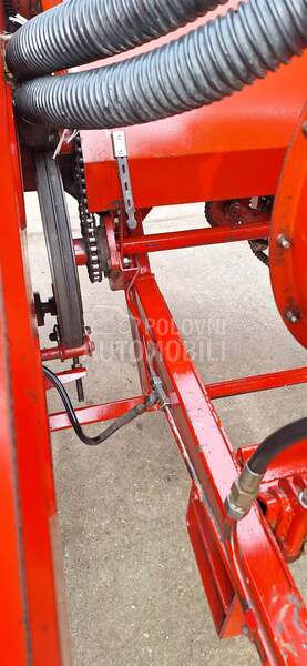 Sip beraci vise komada