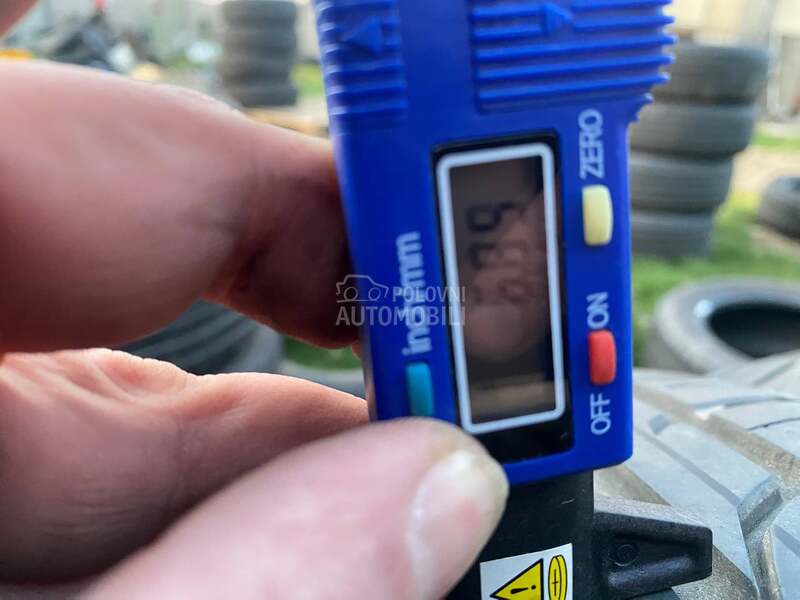 Continental 215/55 R18 Letnja