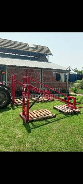 IMT Utovarivac za rolo bale