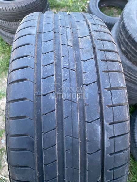 Pirelli 225/40 R19 Letnja