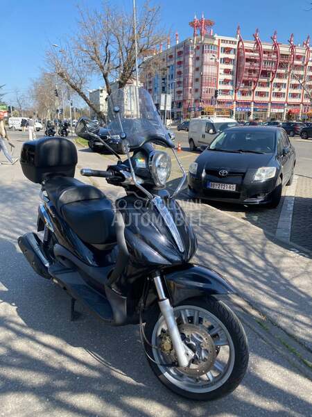 Piaggio Beverly
