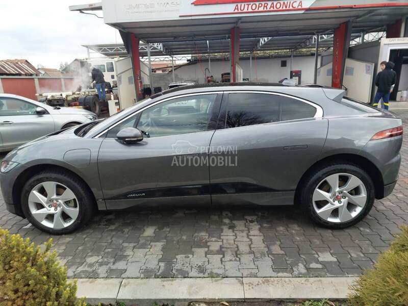 Jaguar I-Pace 