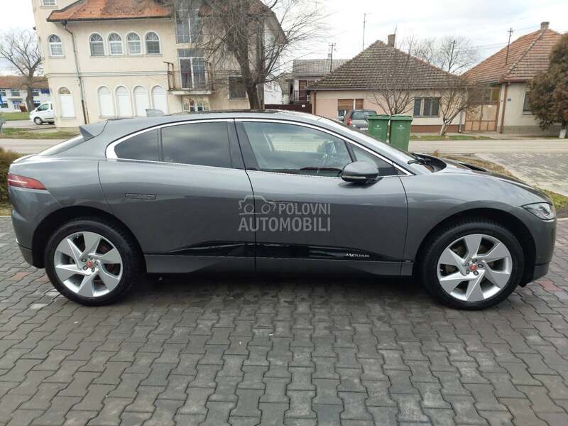 Jaguar I-Pace 