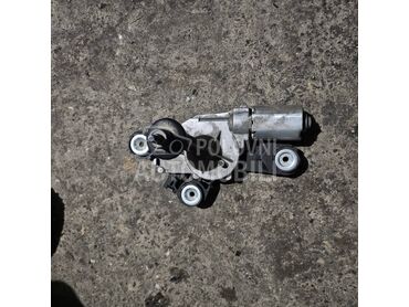 Motorić zadnjeg brisača za Ford Focus od 2004. do 2008. god.