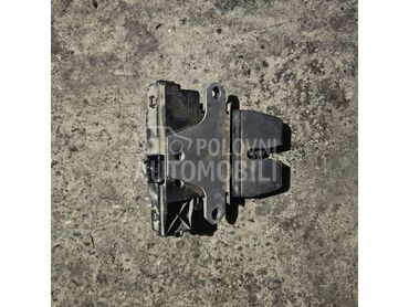 Brava gepeka za Ford Focus od 2004. do 2008. god.