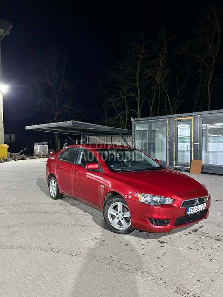 Mitsubishi Lancer 
