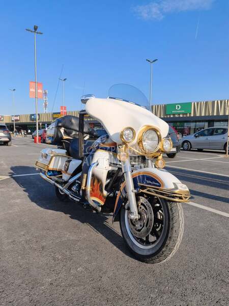 Harley Davidson Elektra Glide