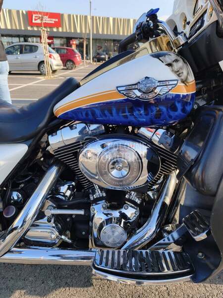 Harley Davidson Elektra Glide