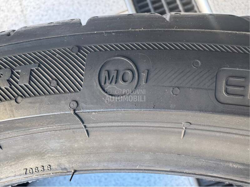 Bridgestone 245/35 R19 Letnja