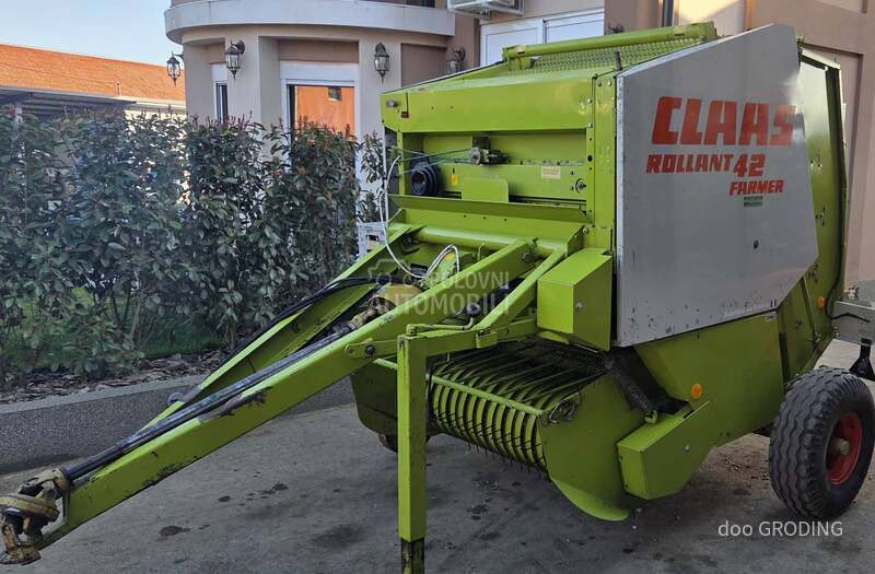 Claas Rollant 42