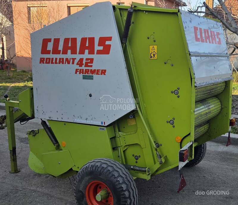 Claas Rollant 42