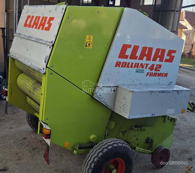 Claas Rollant 42