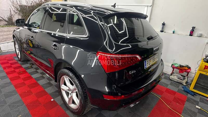 Audi Q5 