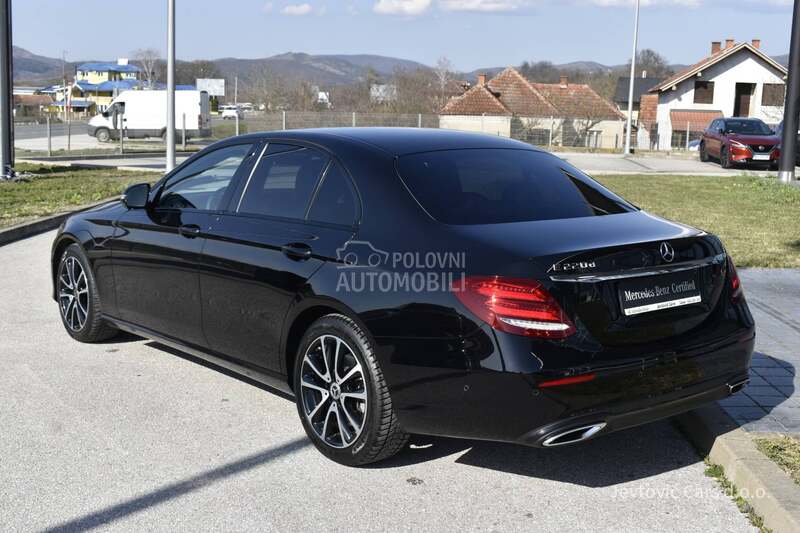 Mercedes Benz E 220 D