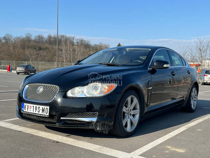 Jaguar XF 