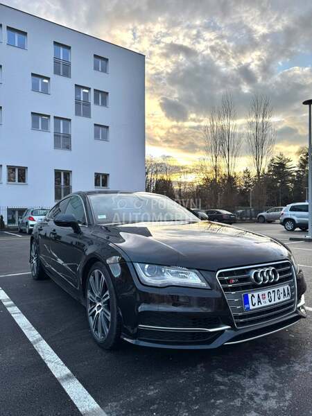 Audi A7 