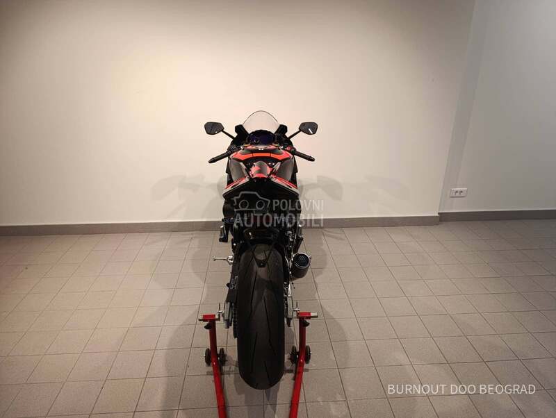 Aprilia RSV 4 Factory