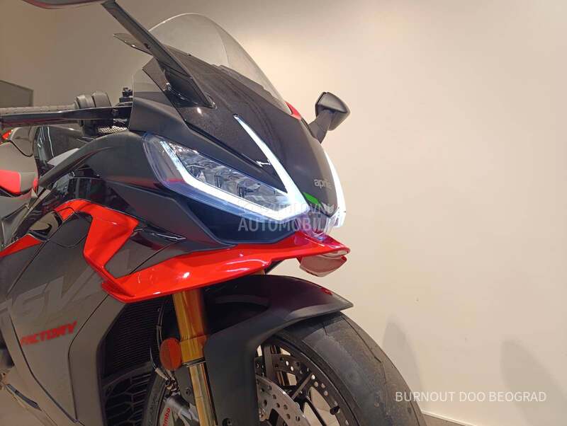 Aprilia RSV 4 Factory