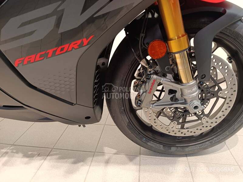 Aprilia RSV 4 Factory