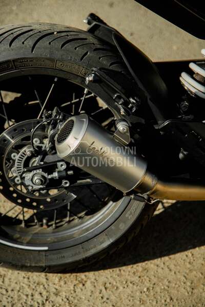 Husqvarna 401 Svartpilen