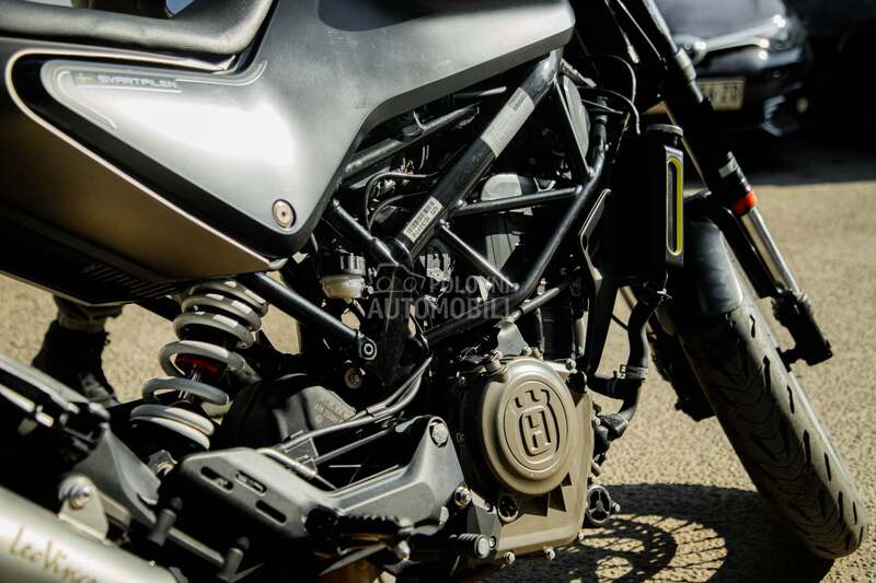 Husqvarna 401 Svartpilen