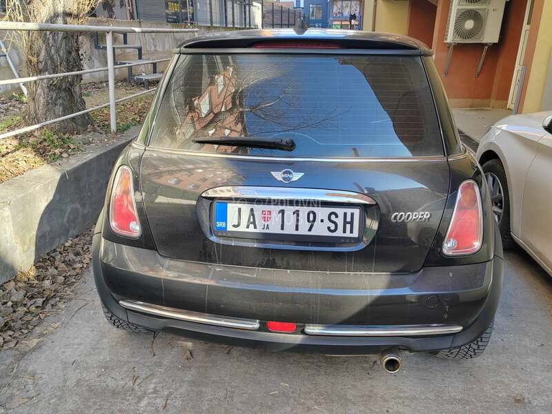 MINI Cooper 