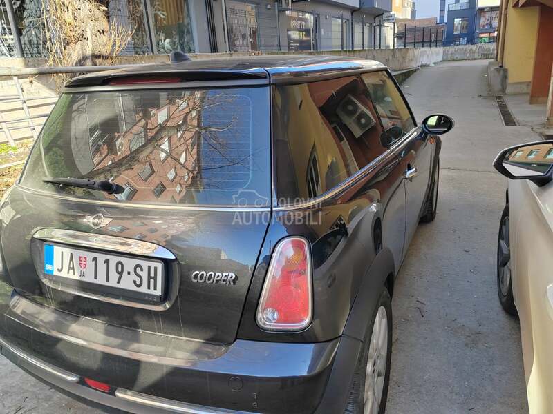 MINI Cooper 