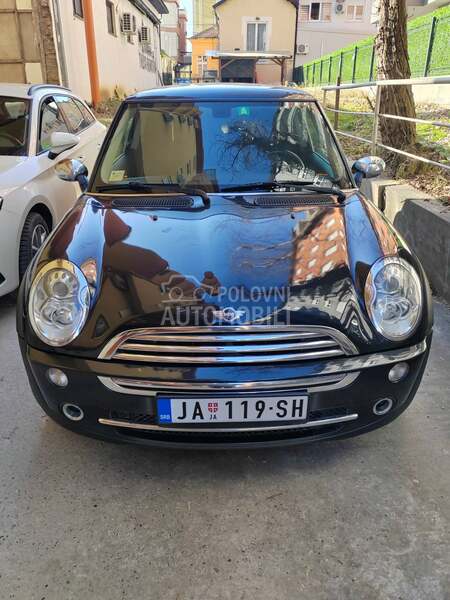 MINI Cooper 