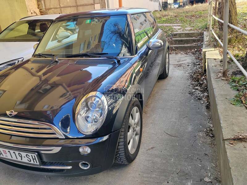 MINI Cooper 