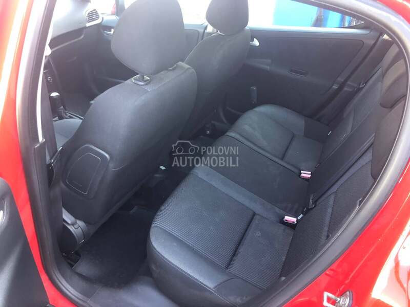 Peugeot 207 1.4E ACTIVE