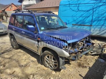 Mitsubishi Pajero Pinin 