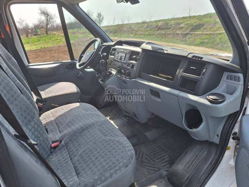 Ford Transit kiper