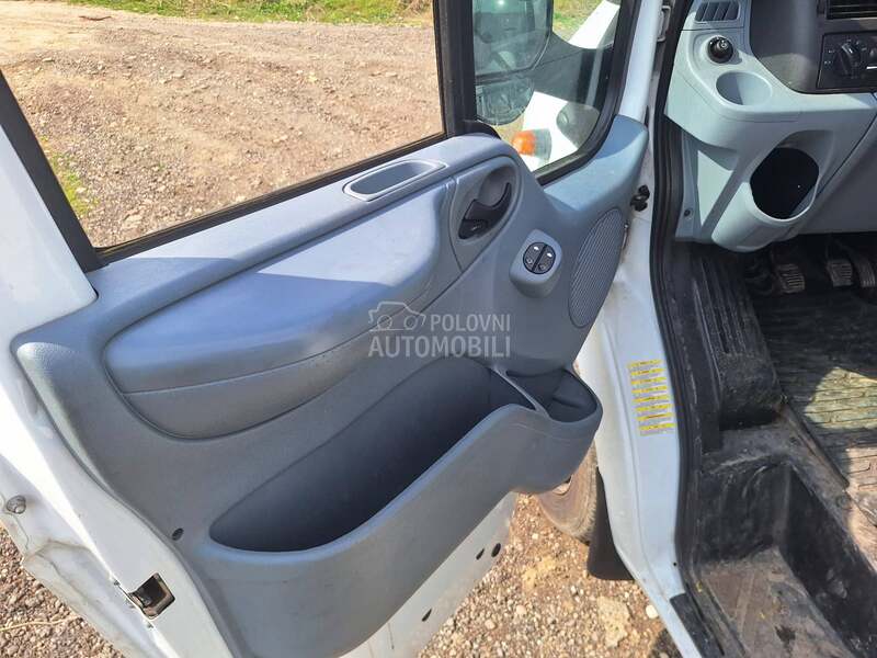 Ford Transit kiper