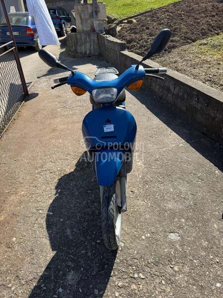 Piaggio free