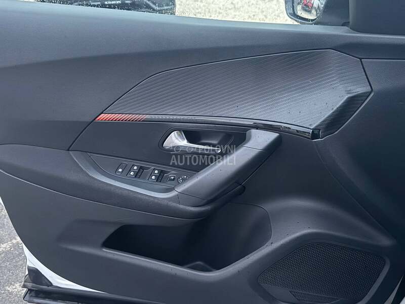 Peugeot 2008 1,2 88000