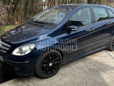 Mercedes Benz B 180 