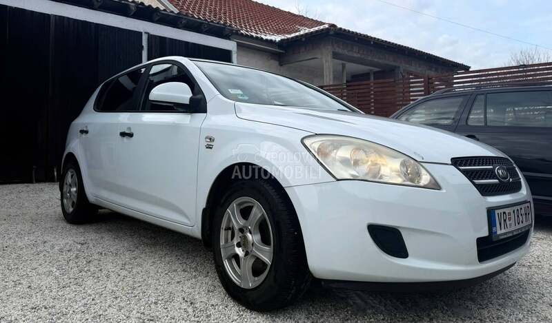 Kia cee`d 