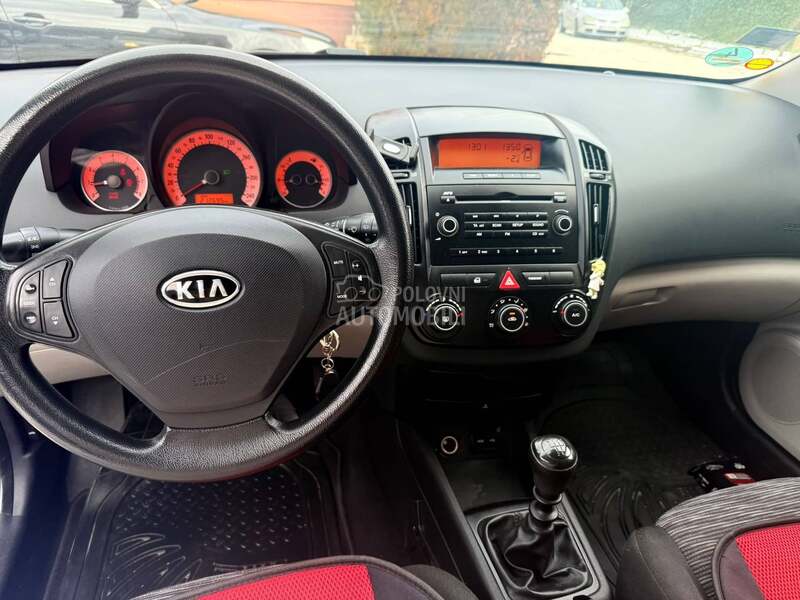 Kia cee`d 