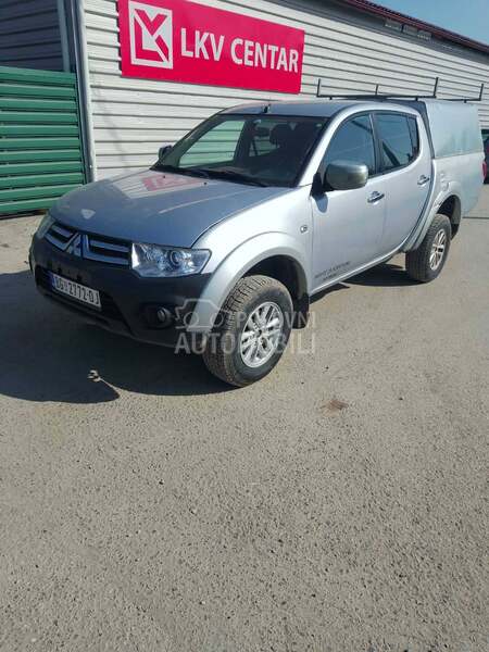 Mitsubishi L200 
