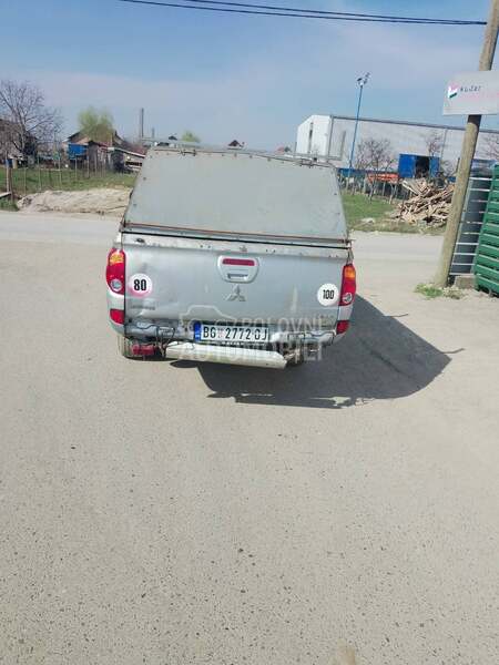 Mitsubishi L200 