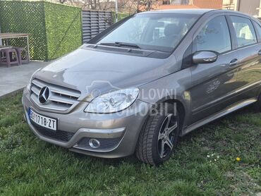 Mercedes Benz B 200 