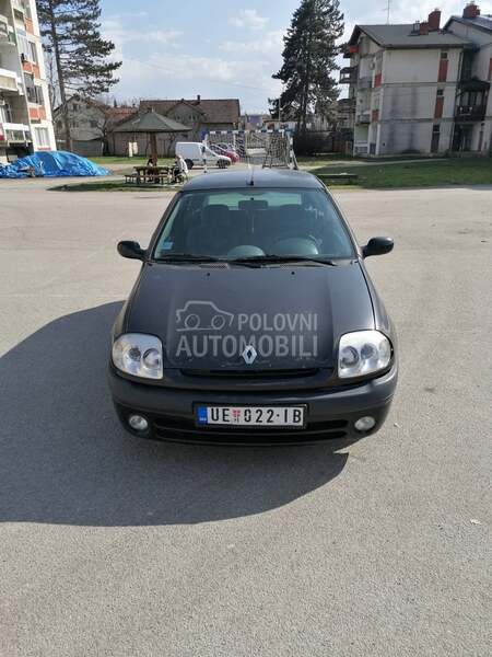 Renault Clio 