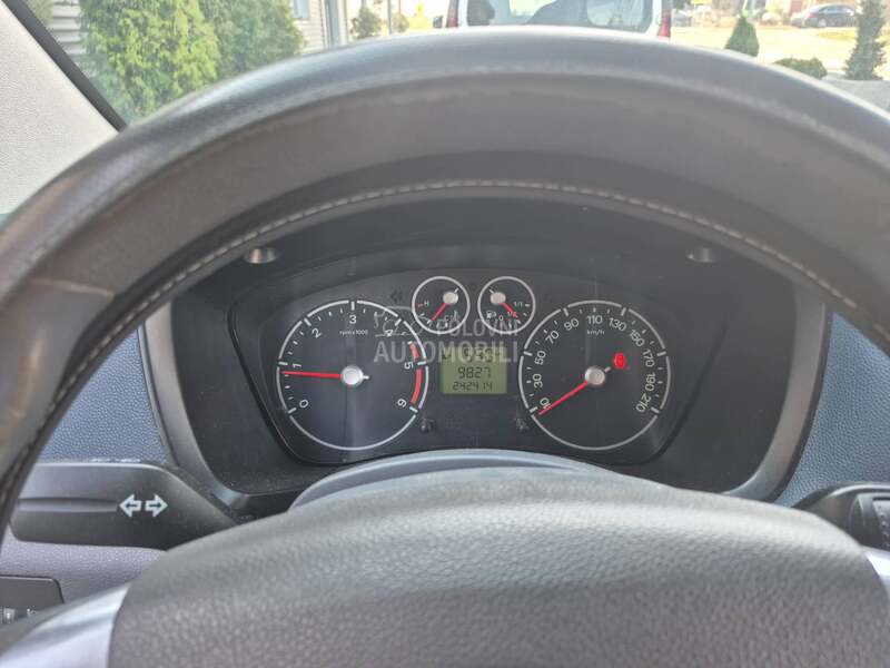  Transit Connect 1.8 TDCI