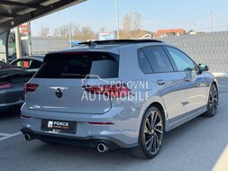 Volkswagen Golf 8 GTI slika 7