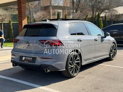 Volkswagen Golf 8 GTI slika 5