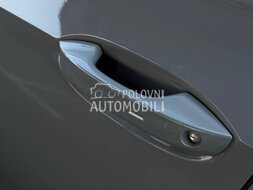 Volkswagen Golf 8 GTI slika 42